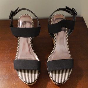Black Platform Sandals